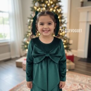 Vestido Verde Esmeralda para Niña – Brillo Suave y Moño Elegante en Look Premium